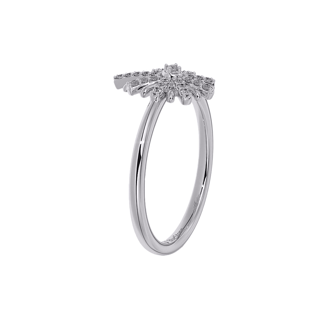 Diamond Cluster Starburst Flower Ring in Gold