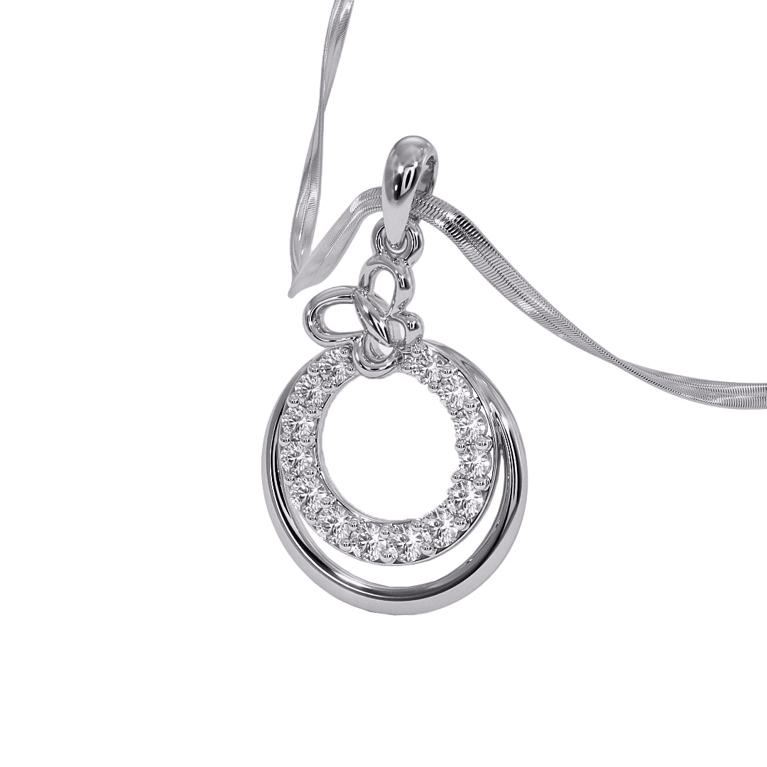 Interlocking Circle Pave Diamond Pendant in Gold