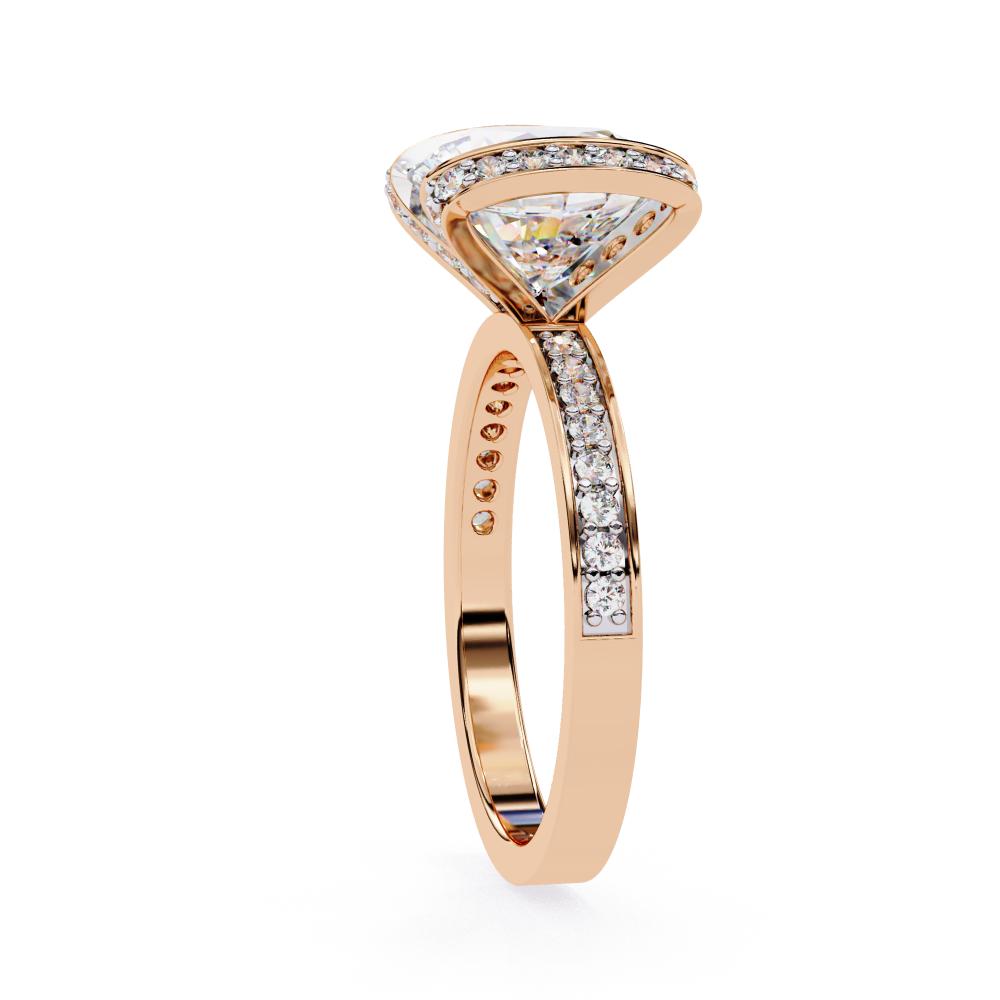 Round Diamond Ring with Double Halo Band in Gold