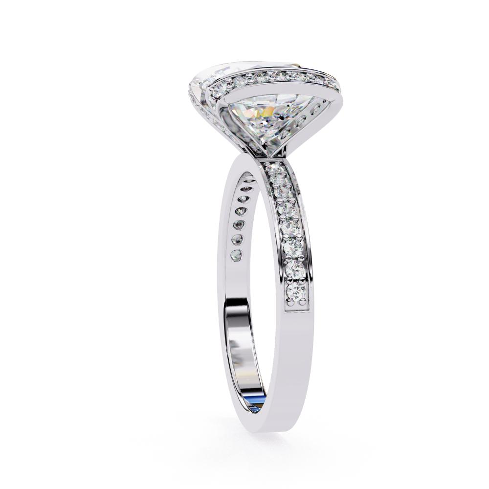 Round Diamond Ring with Double Halo Band in Gold