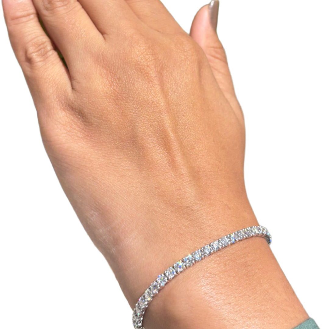 9ct Round Cut Diamond Tennis Bracelet in Gold