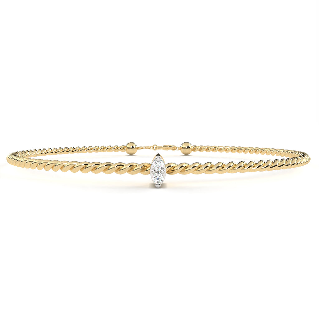 Twisted rope-pattern gold diamond bracelet with marquise diamond