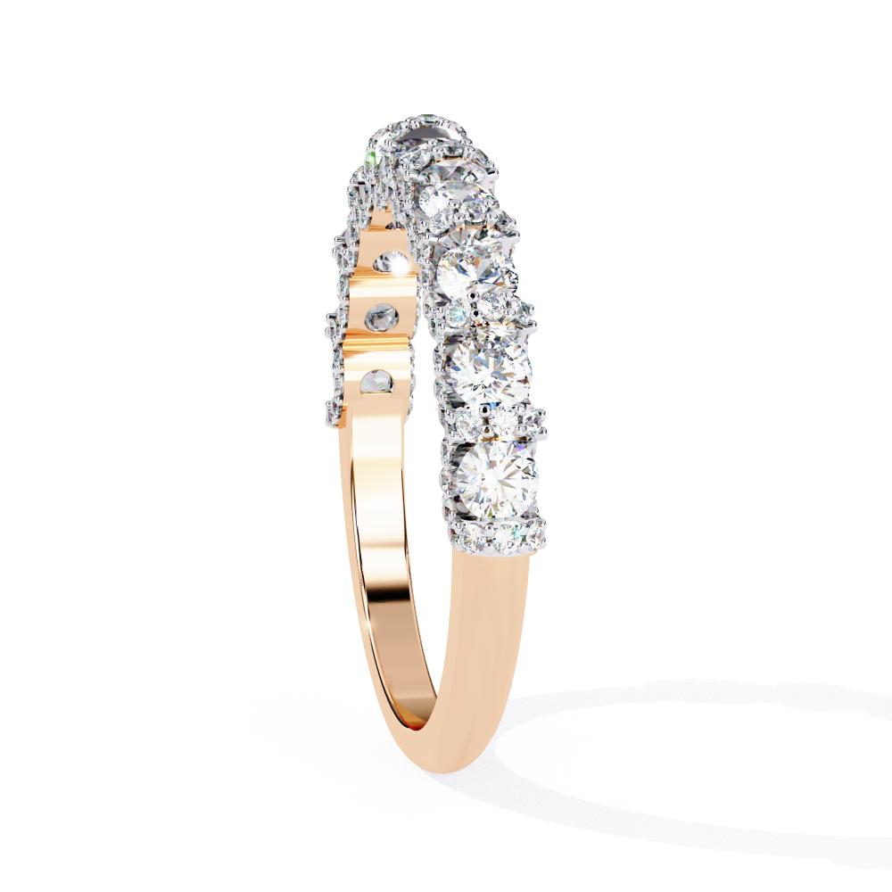 Round Brilliant Diamond Vintage Style Wedding Band in Gold