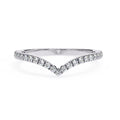 V shaped diamond band in white gold with round brilliant diamonds