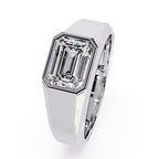 Luxury emerald diamond band in white gold