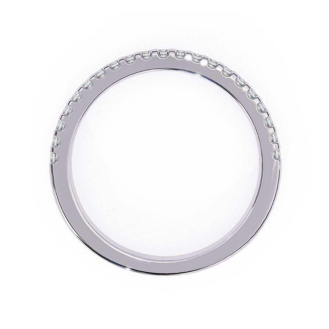 Diamond wedding ring in white gold