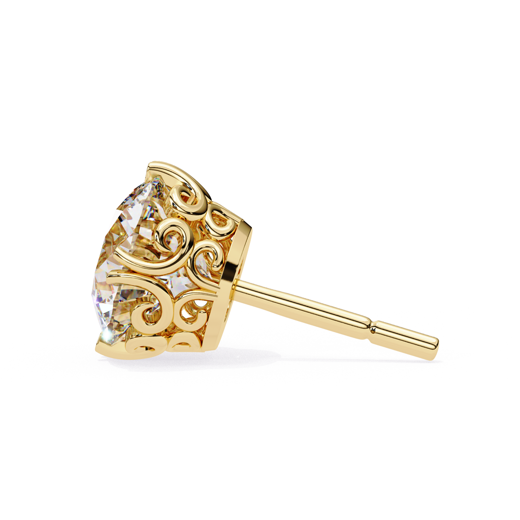 Round diamond stud earrings