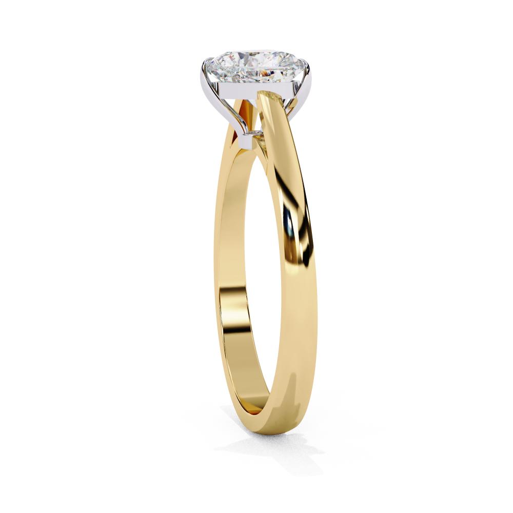 Classic diamond engagement ring in gold for women