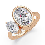 Modern oval-cut Toi et Moi diamond ring in rose gold
