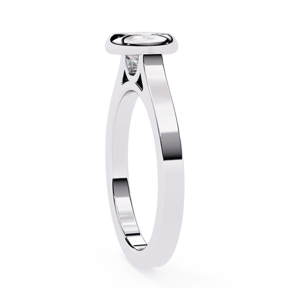 Round Brilliant Bezel Set Diamond Ring in Gold