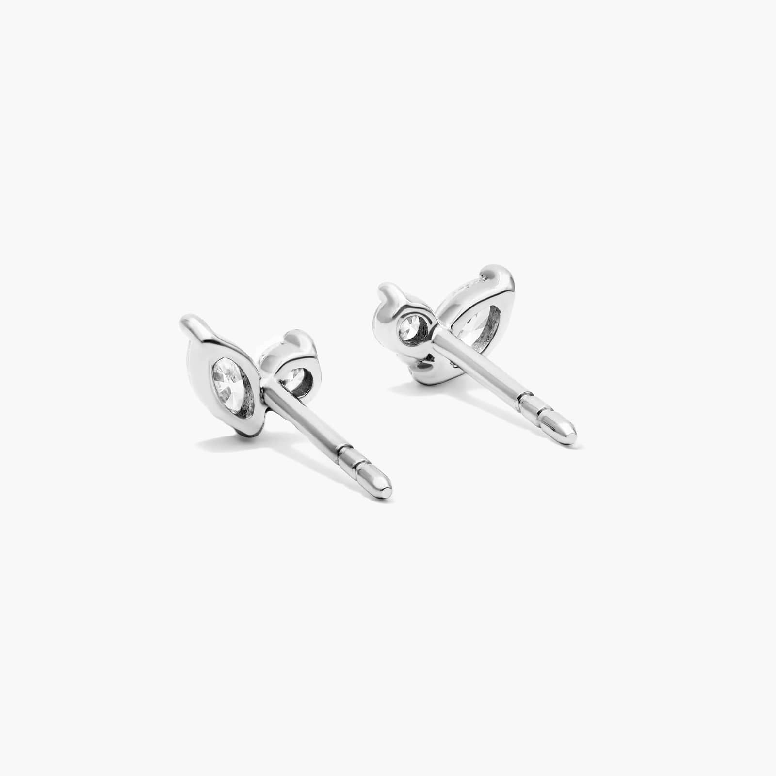 Lab-Grown Blooming Leaf Studs