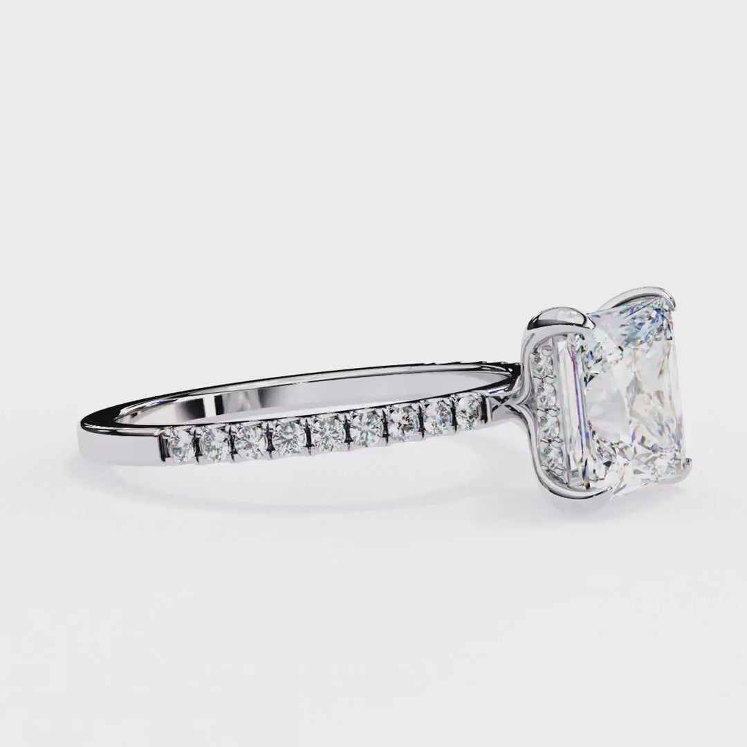 Lab grown princess cut diamond ring