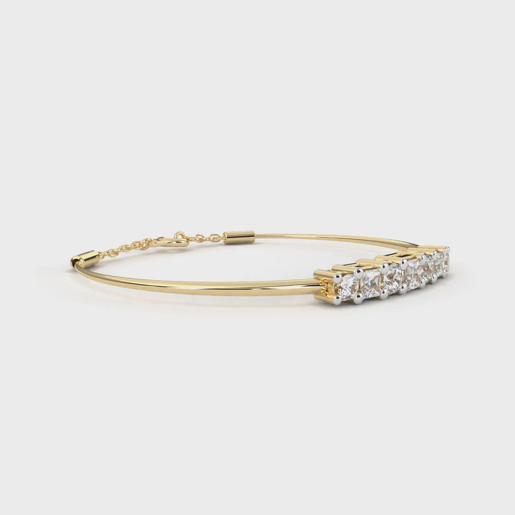 Lab grown round and square diamond bracelet in gold