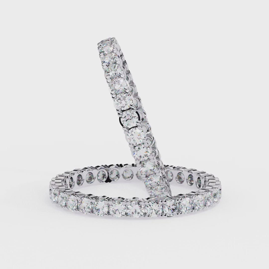 Round diamond eternity band