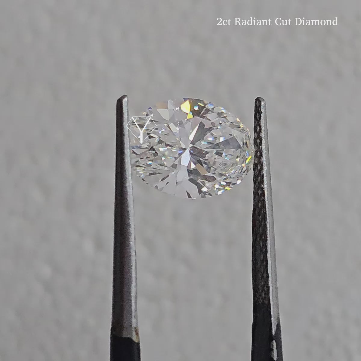 Elegant Oval Cut Diamond Ring with Pavé Band