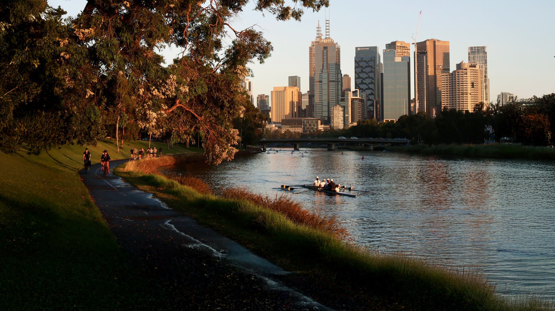 Melbourne skyline and Yarra River; inspiration for Yarra Jewels’ minimal and ethical lab grown diamond jewellery